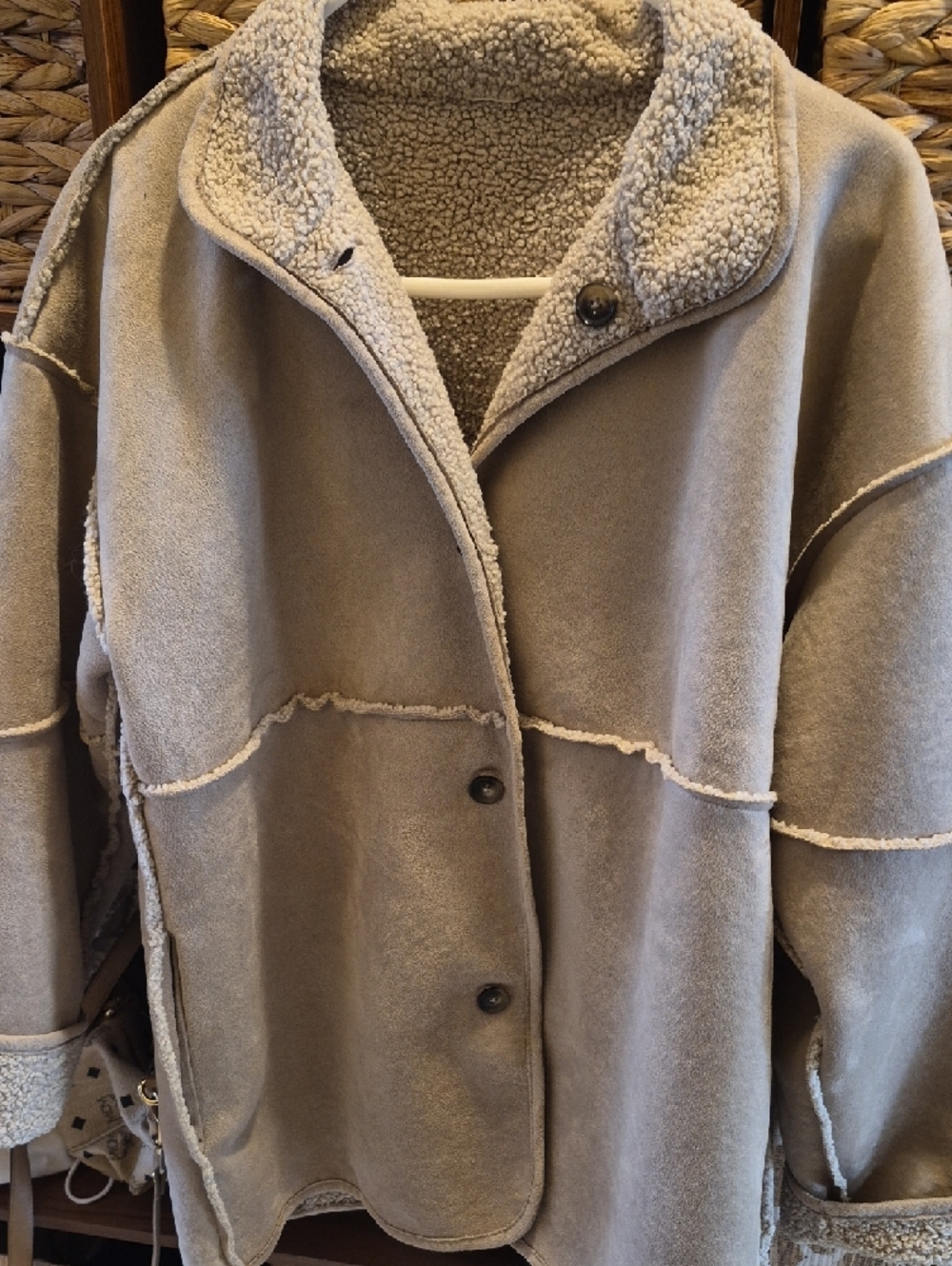 Banana Republic  Light Coco Faux-Shearling Barn Jacket Reversible - Picture 2 of 6